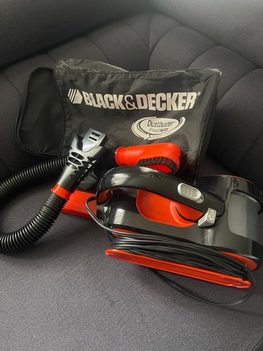 Black decker dustbuster - &,