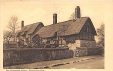 BR58110 ann hathaway s cottage
