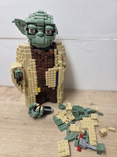 Lego star wars yoda 75255 - star,