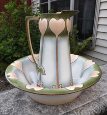 Uncommon Art Nouveau Pink &