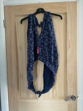 Faye and Lou Breastfeeding Cover up. Blue. New