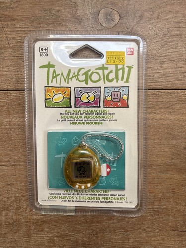 Vintage 1997 bandai tamagotchi - bandai,