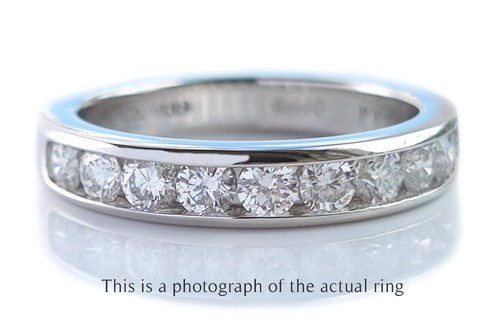 Tiffany 4mm channel set - &,