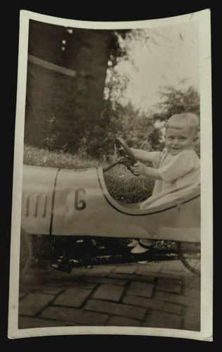 Antique photograph child - photograph,