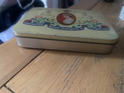 Vintage queen elizabeth - vintage,