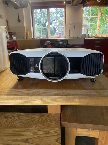 Epson powerlite home cinema - powerlite,