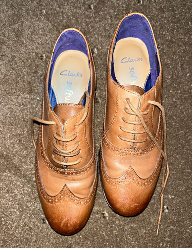 Clarks brown leather - clarks, brogue