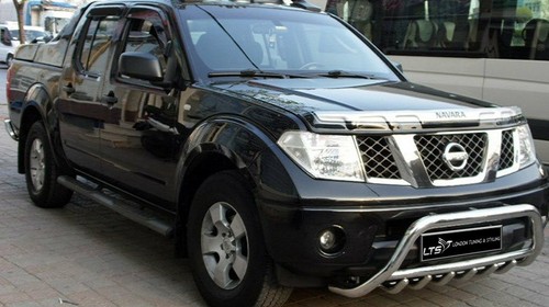 Navara pathfinder bull bar d40 - navara,