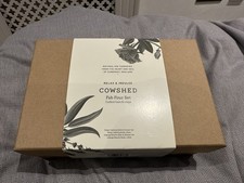 Cowshed Relax & Indulge Fab