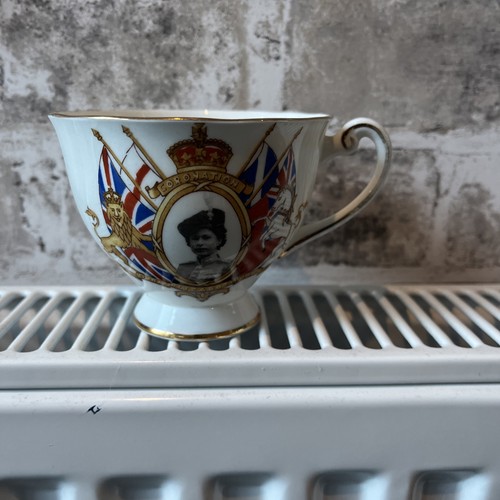 Queen elizabeth coronation - elizabeth,