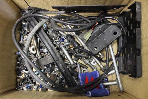Suzuki gsxr 600 fixings - suzuki,