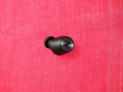 Sennheiser momentum left - sennheiser,