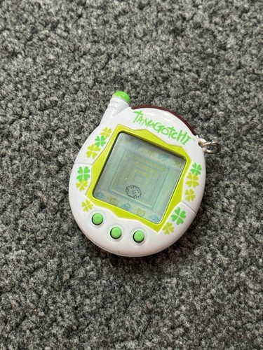 Bandai wiz 2004 tamagotchi - bandai,