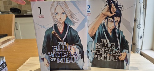 Blue wolves mibu manga set - blue,