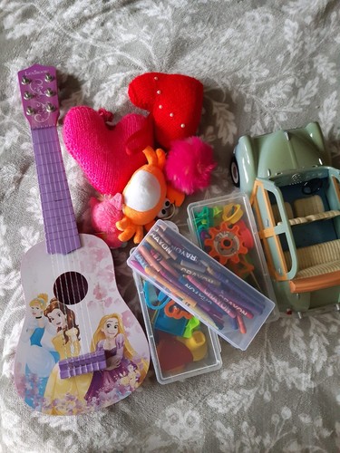 Girls toy bundle - girls,