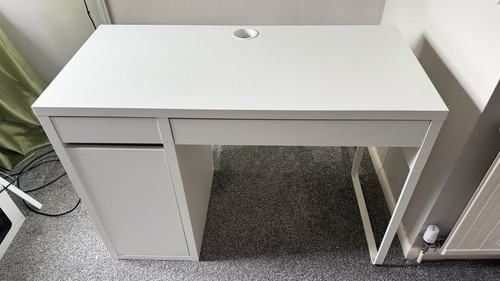 Ikea micke computer desk - micke,
