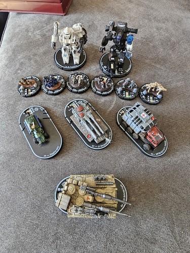 Mechwarrior figure bundle - figure,