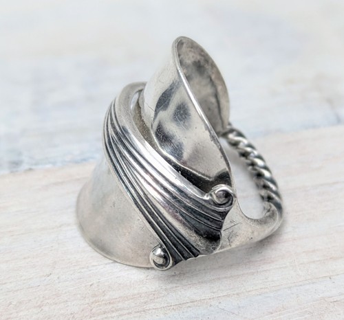 Sterling silver size s - silver,