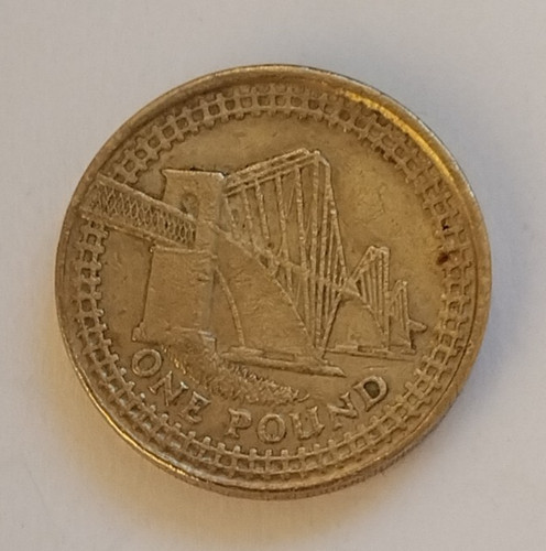 2004 circulated forth - circulated, £1