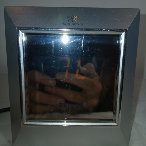 Philips aj3230 clock radio - philips,