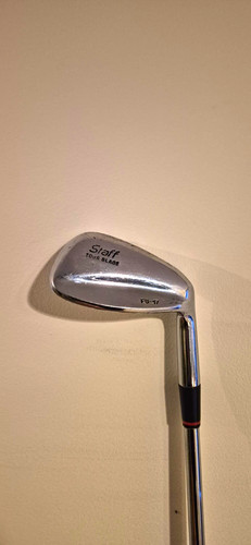 Wilson staff tour blade 17 - staff,