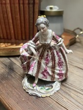  Serves Porcelain  figurine
