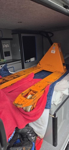 Hand pump truck pallet - truck, jacks