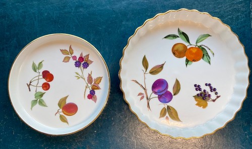 Royal worcester evesham gold - worcester,