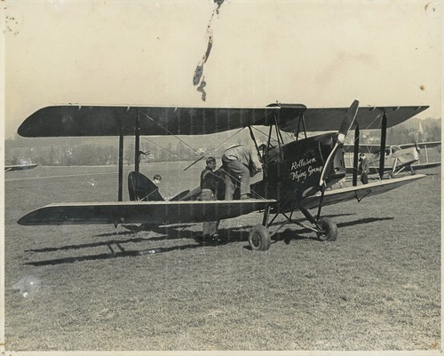 Tiger moth original aircraft - moth,