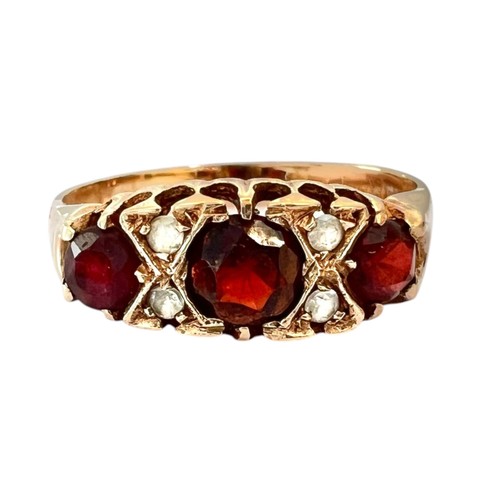 Garnet spinel ring vintage - &,