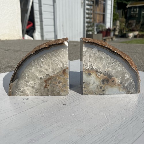 Natural polished agate - polished, beige