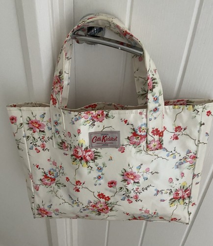 Cath kidston floral - kidston, medium