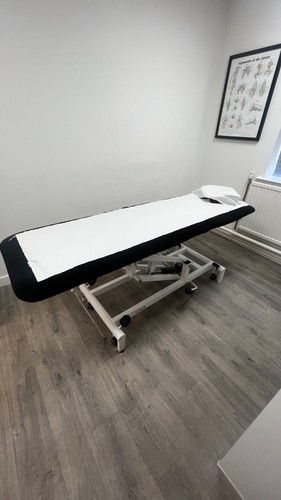 Hydraulic massage couch