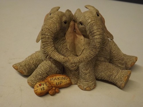 Tuskers elephant love - elephant, is