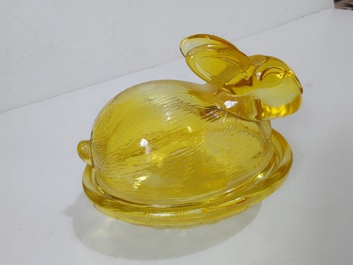 Yellow glass rabbit - ,, vintage