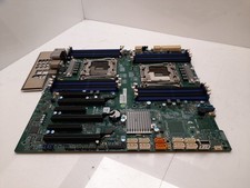 SuperMicro X10DAi Socket