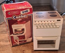 CASDON CREDA COOKER OVEN TOY