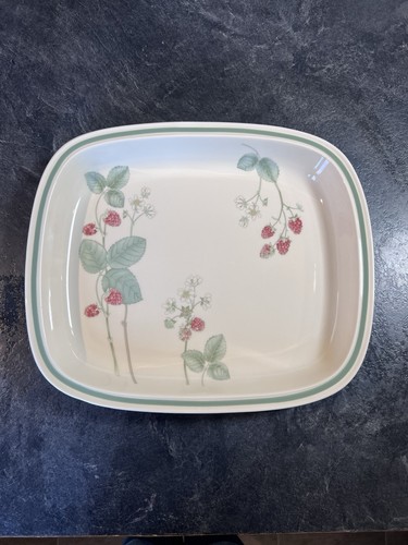 Wedgwood raspberry cane large - raspberry,