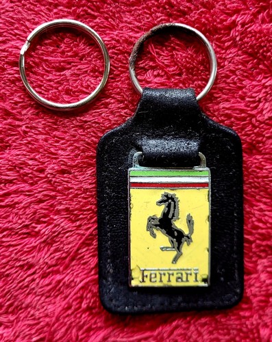 Ferrari leather keyring - ferrari,