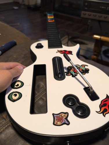 Nintendo wii guitar hero - wii,