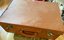 ANTIQUE VINTAGE BROWN TRAVEL CASE SUITCASE WITH LEATHER STRAPS. 51x36x18cm