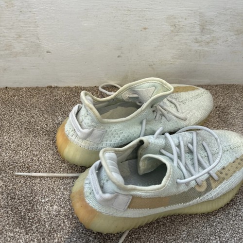 Adidas yeezy boost - adidas,