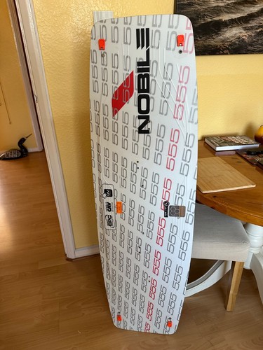 Nobile 555 kiteboard