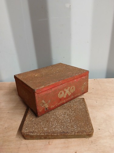 Vintage oxo tin - oxo,