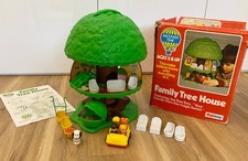 Palitoy Family Tree House