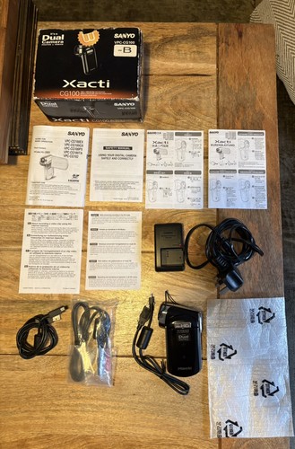 Sanyo xacti vpc - sanyo,