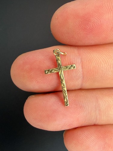 Vintage 9ct gold cross charm - 9ct,
