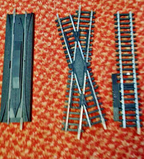 Hornby R618 Insulating Track  Diamond Crossing &  R620 Uncoupler Track