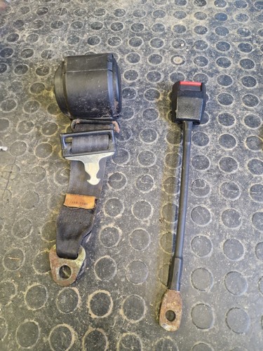 Tvr wedge seat belt - tvr,