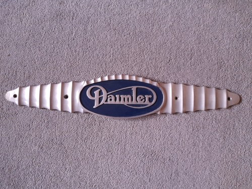 Daimler coach badge - ., lorry